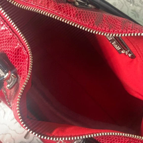 WHITE HOUSE BLACK MARKET HANDBAG - Picture 6 of 11